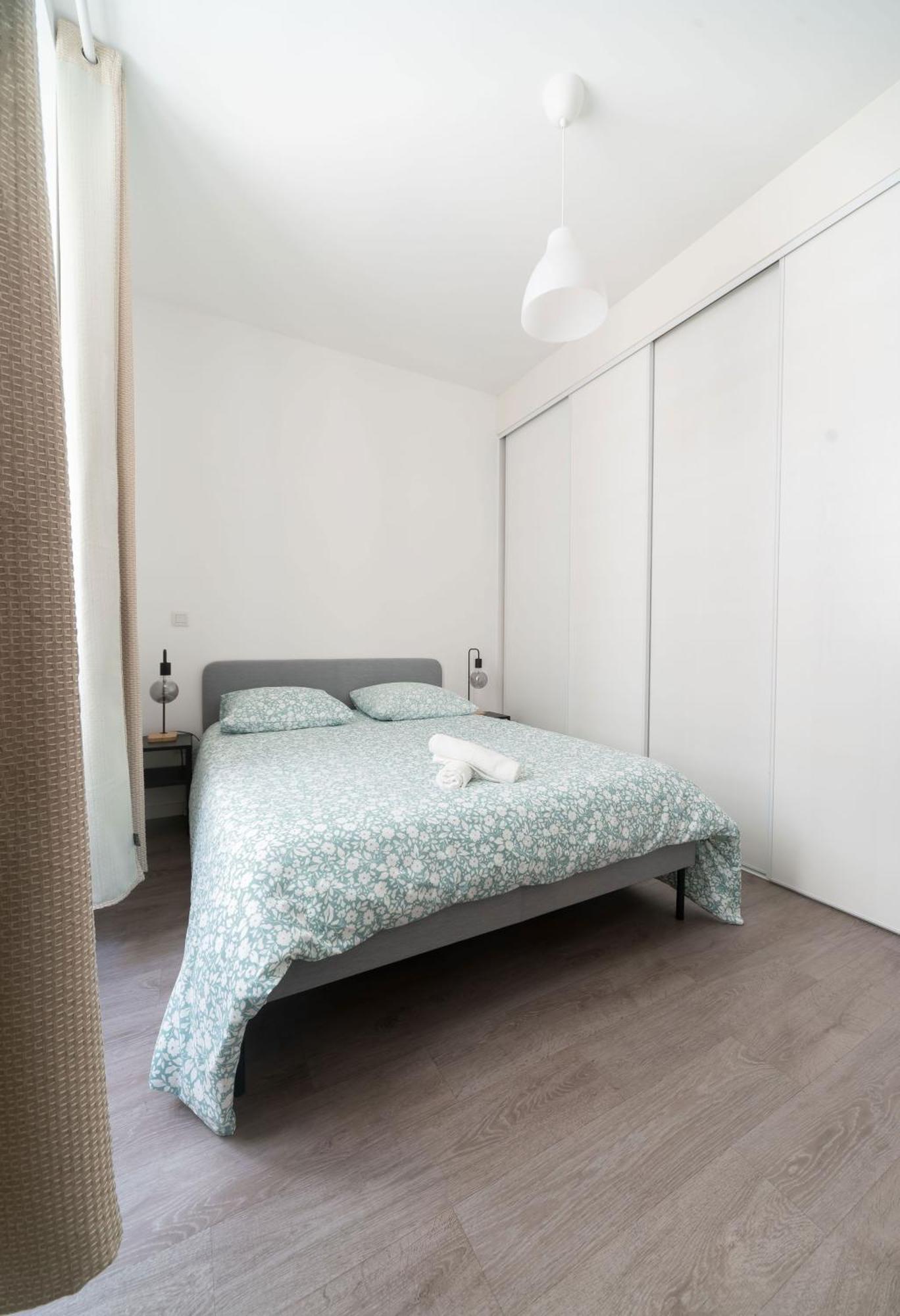 Le Brit - Grand Appartement Design, 3 Chambres, Centre Ville Виши Экстерьер фото