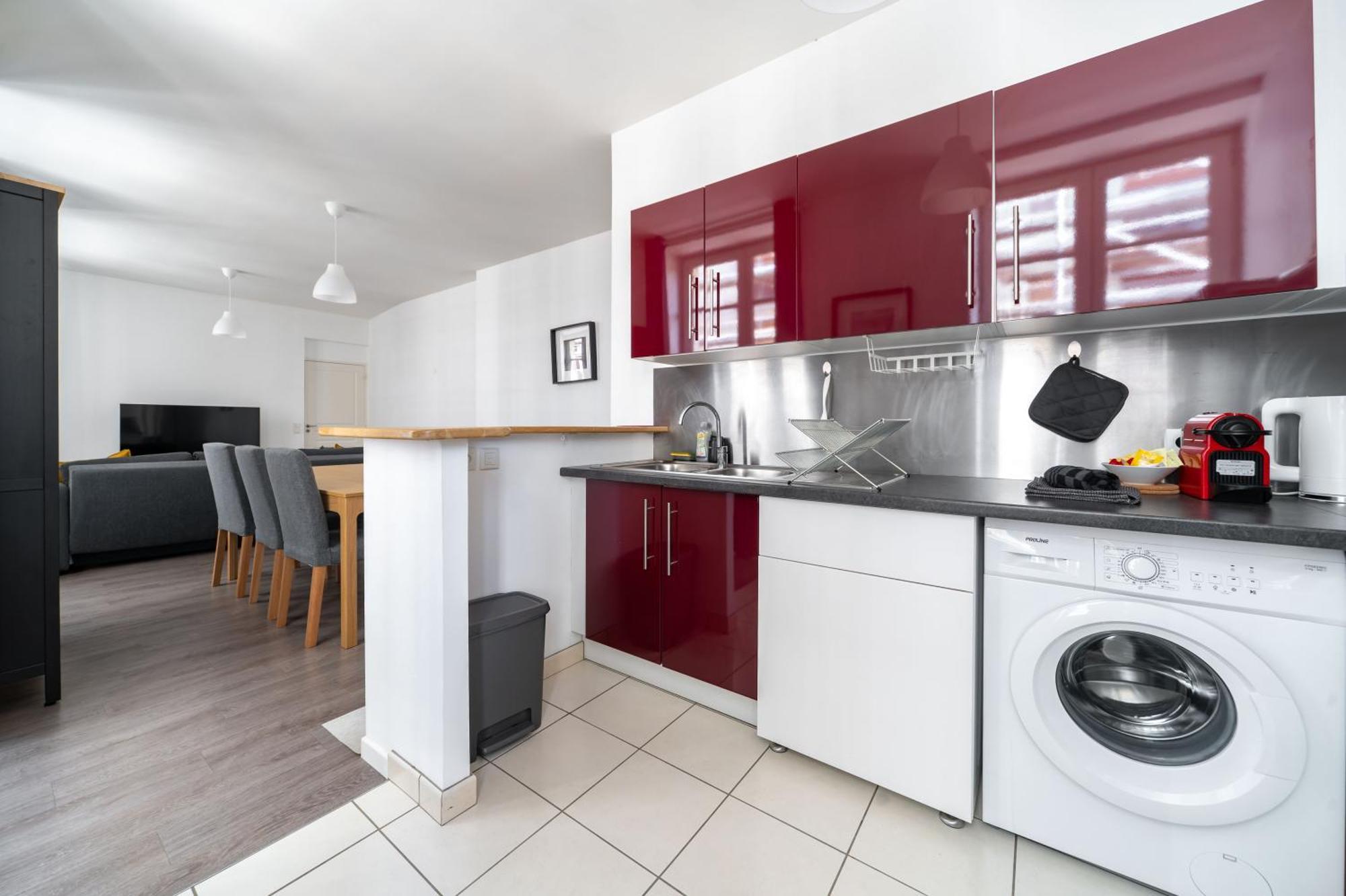 Le Brit - Grand Appartement Design, 3 Chambres, Centre Ville Виши Экстерьер фото