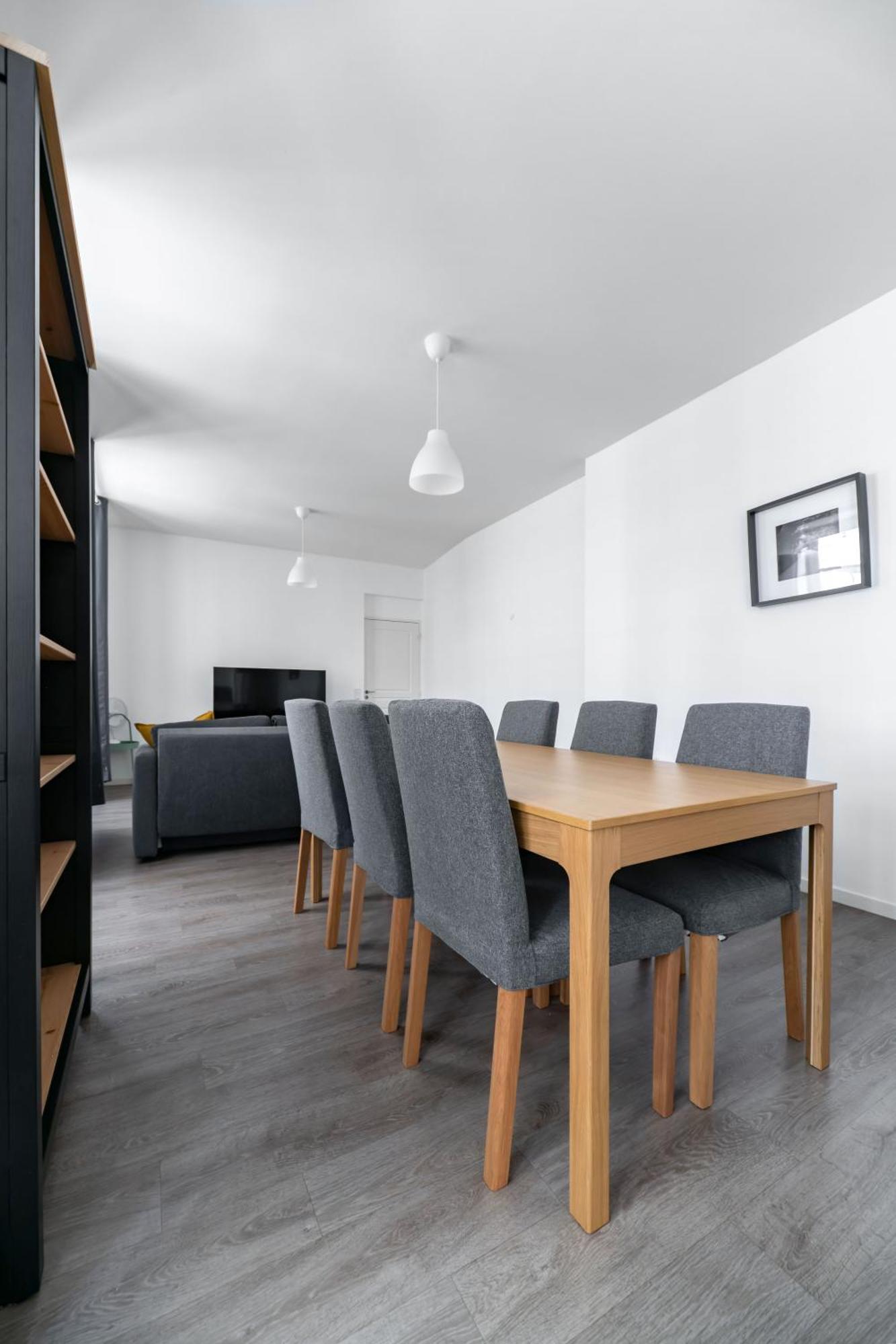 Le Brit - Grand Appartement Design, 3 Chambres, Centre Ville Виши Экстерьер фото